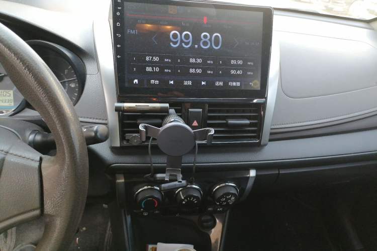 Used Toyota Vios 2014 1.3L Automatic Standard Edition Audio And AC Panel