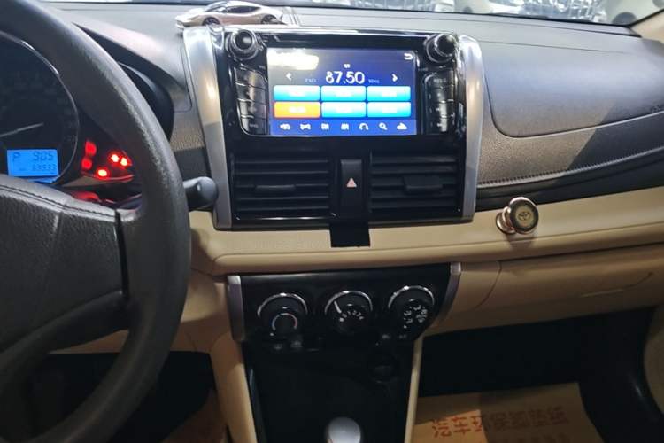 Used Toyota Vios 2014 1.5L Automatic ZhiZhen Edition Audio And AC Panel
