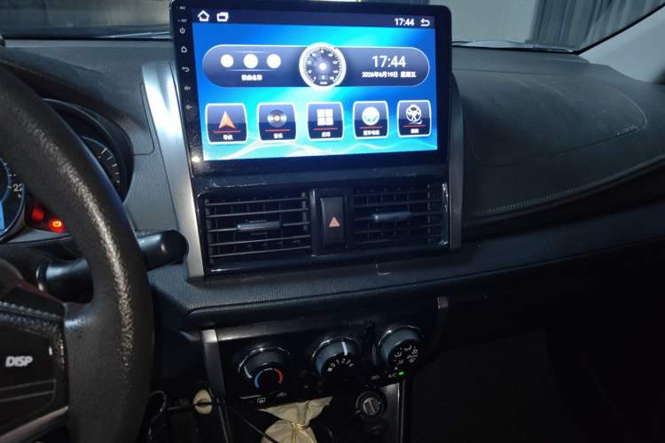 Used Toyota Vios 2014 1.5L Automatic ZhiZhen Edition Audio And AC Panel