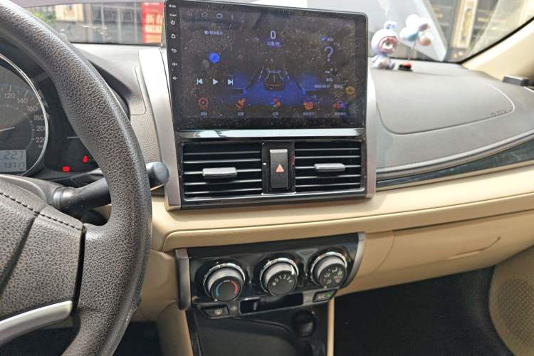 Used Toyota Vios 2014 1.5L Automatic ZhiZhen Edition Audio And AC Panel