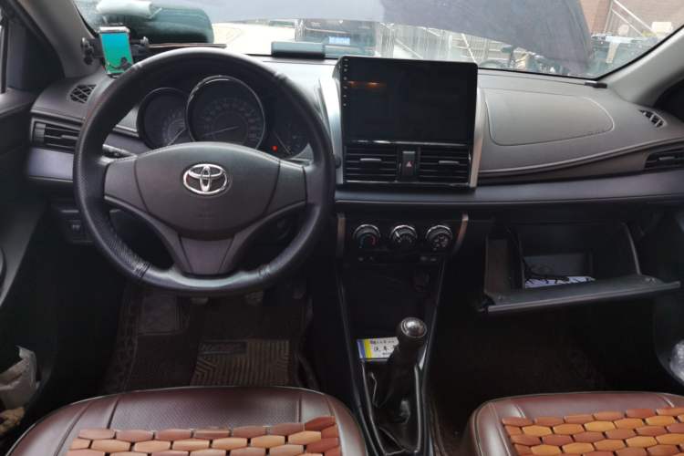 Used Toyota Vios 2014 1.3L Manual Xiang Edition Center Console