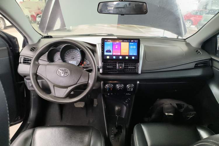 Used Toyota Vios 2014 1.5L Automatic ZhiZhen Edition Center Console