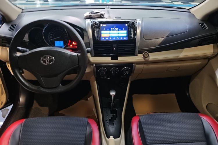 Used Toyota Vios 2014 1.5L Automatic ZhiZhen Edition Center Console