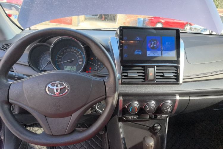 Used Toyota Vios 2014 1.5L Automatic ZhiZhen Edition Center Console