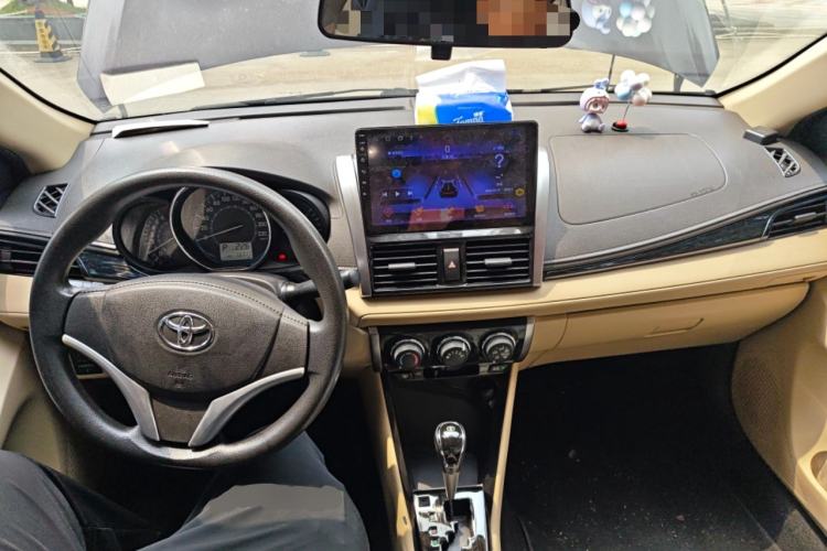 Used Toyota Vios 2014 1.5L Automatic ZhiZhen Edition Center Console