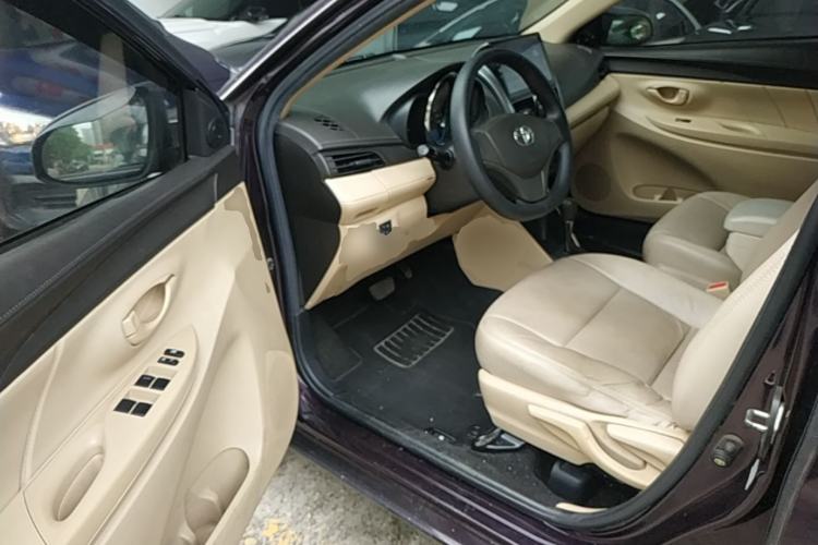 Used Toyota Vios 2014 1.5L Automatic ZhiZhen Edition Driver Seat