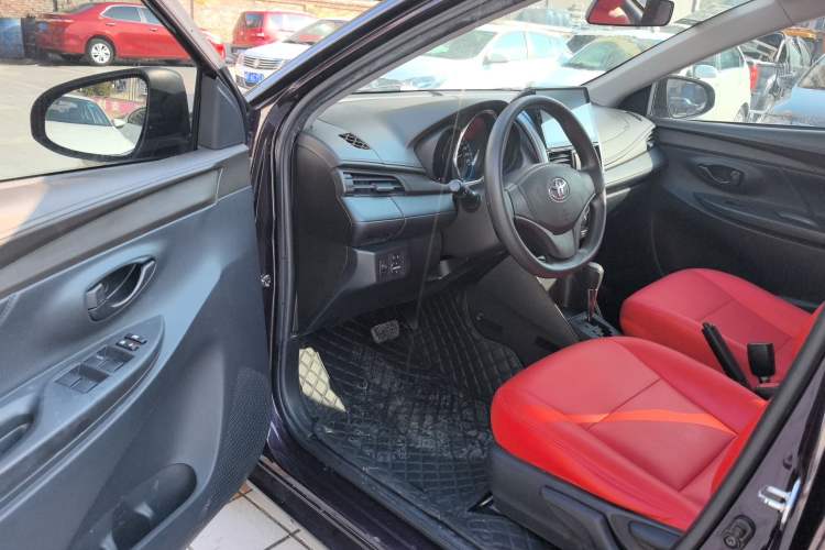 Used Toyota Vios 2014 1.5L Automatic ZhiZhen Edition Driver Seat