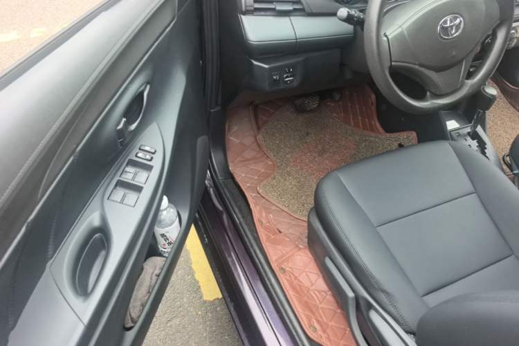 Used Toyota Vios 2014 1.5L Automatic ZhiZhen Edition Driver Seat