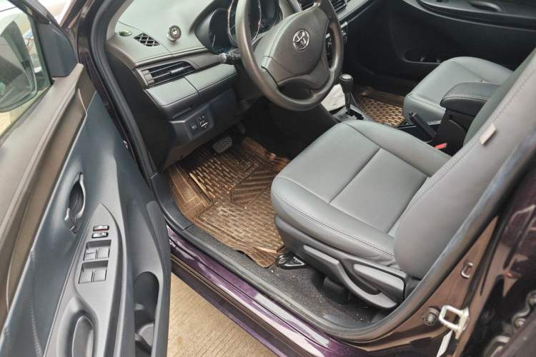Used Toyota Vios 2014 1.5L Automatic ZhiZhen Edition Driver Seat