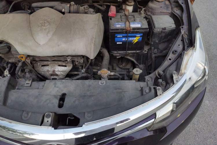 Used Toyota Vios 2014 1.5L Manual ZhiZhen Edition Engine Bay Left