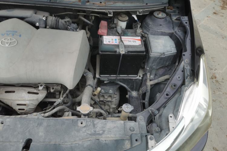 Used Toyota Vios 2014 1.5L Automatic ZhiZhen Edition Engine Bay Left