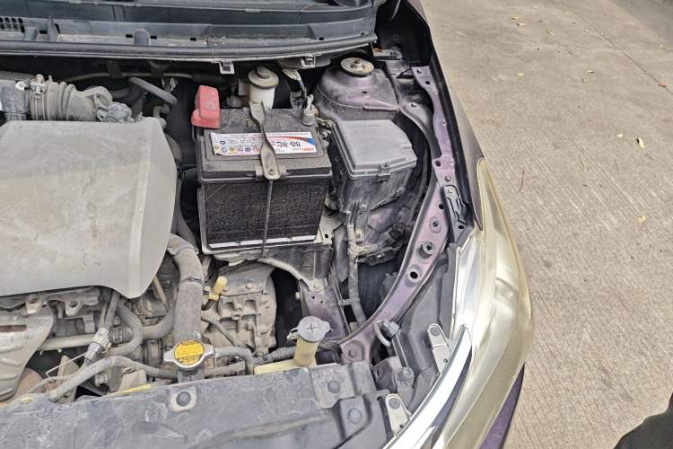 Used Toyota Vios 2014 1.5L Automatic ZhiZhen Edition Engine Bay Left