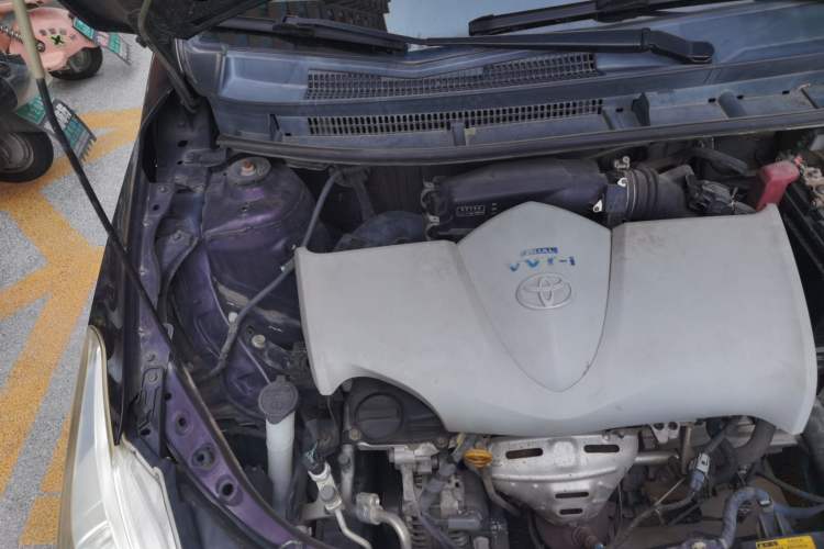 Used Toyota Vios 2014 1.3L Manual Xiang Edition Engine Bay Right