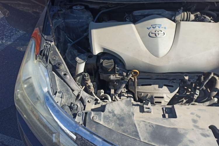 Used Toyota Vios 2014 1.3L Automatic Standard Edition Engine Bay Right