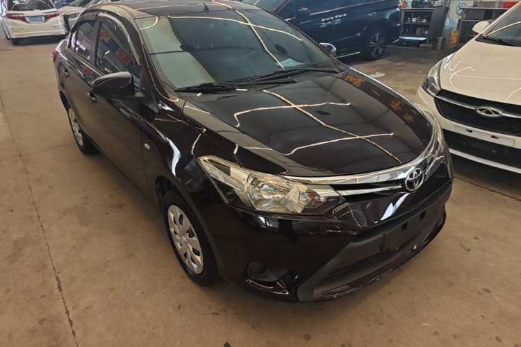 Used Toyota Vios 2014 1.5L Automatic ZhiZhen Edition Front Right 45 Deg