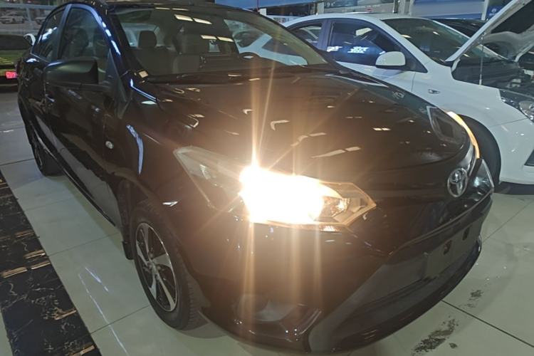 Used Toyota Vios 2014 1.3L Manual Value Edition Front Right 45 Deg