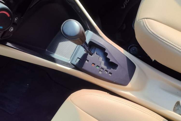 Used Toyota Vios 2014 1.5L Automatic ZhiZhen Edition Gear Lever