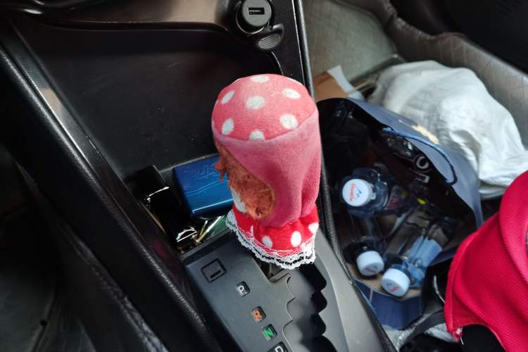 Used Toyota Vios 2014 1.3L Automatic Standard Edition Gear Lever