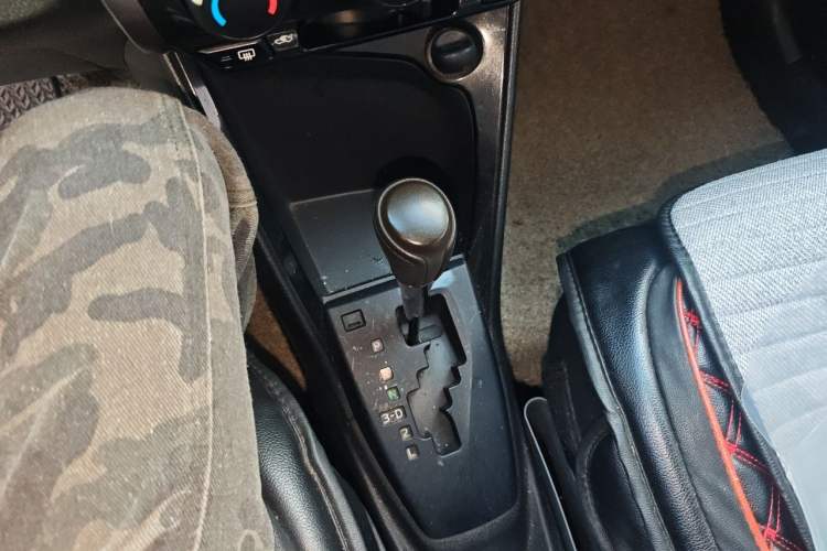 Used Toyota Vios 2014 1.5L Automatic ZhiZhen Edition Gear Lever