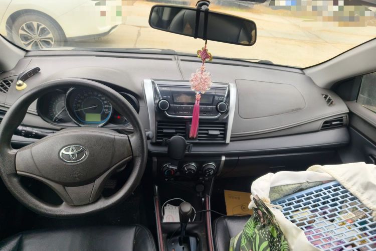 Used Toyota Vios 2014 1.3L Automatic Standard Edition Headliner