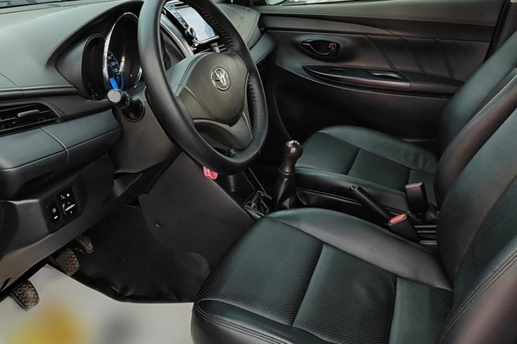 Used Toyota Vios 2014 1.3L Manual Xiang Edition Interior 3