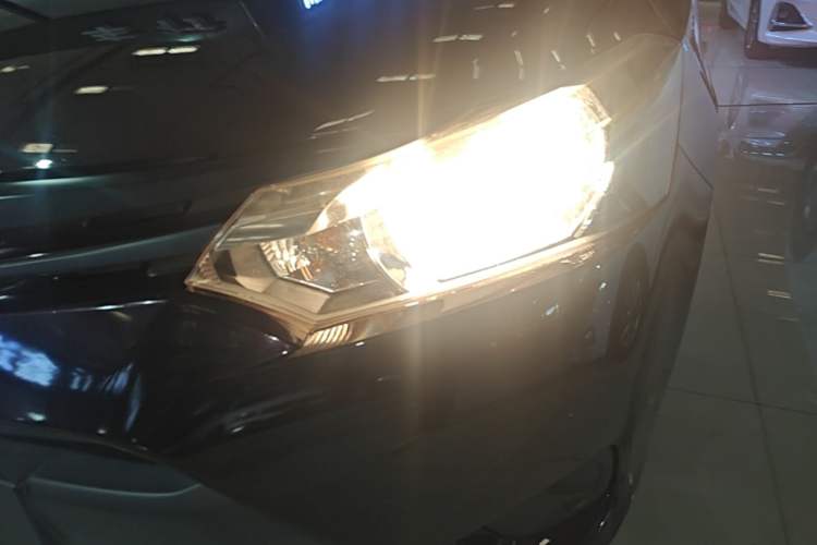 Used Toyota Vios 2014 1.3L Manual Value Edition Left Front Headlight