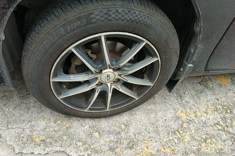 Used Toyota Vios 2014 1.5L Automatic ZhiZhen Edition Left Front Wheel Hub