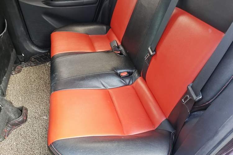 Used Toyota Vios 2014 1.5L Automatic ZhiZhen Edition Left Rear Seat