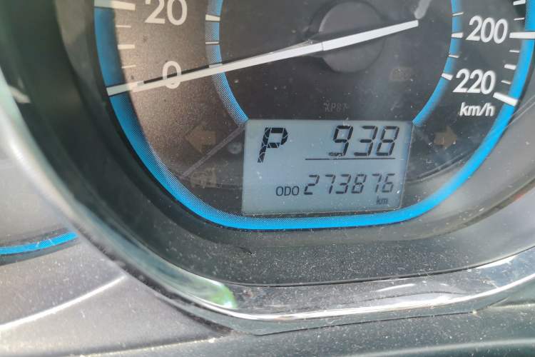 Used Toyota Vios 2014 1.5L Automatic ZhiZhen Edition Odometer Close Up