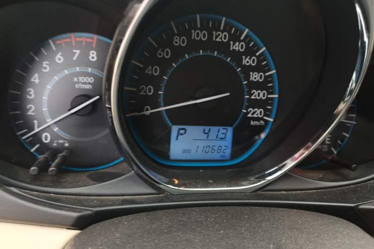 Used Toyota Vios 2014 1.5L Automatic ZhiZhen Edition Odometer Close Up