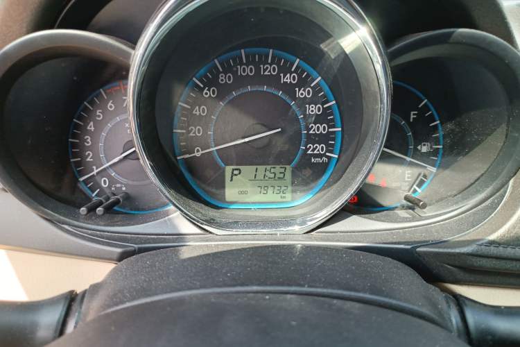 Used Toyota Vios 2014 1.5L Automatic ZhiZhen Edition Odometer Close Up