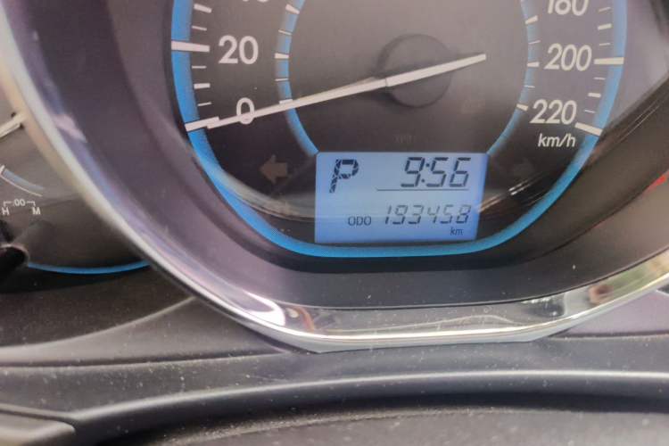 Used Toyota Vios 2014 1.5L Automatic ZhiZhen Edition Odometer Close Up