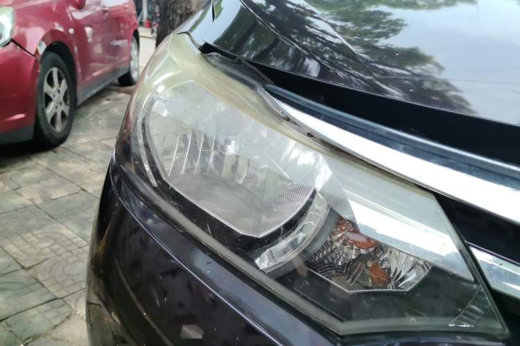Used Toyota Vios 2014 1.5L Automatic ZhiZhen Edition Right Front Headlight