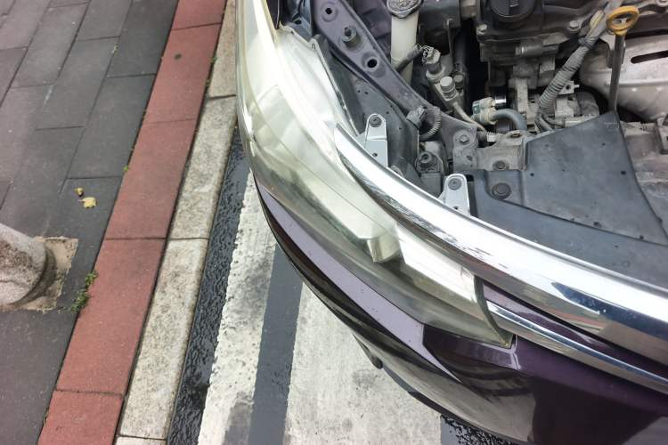 Used Toyota Vios 2014 1.5L Automatic ZhiZhen Edition Right Front Headlight