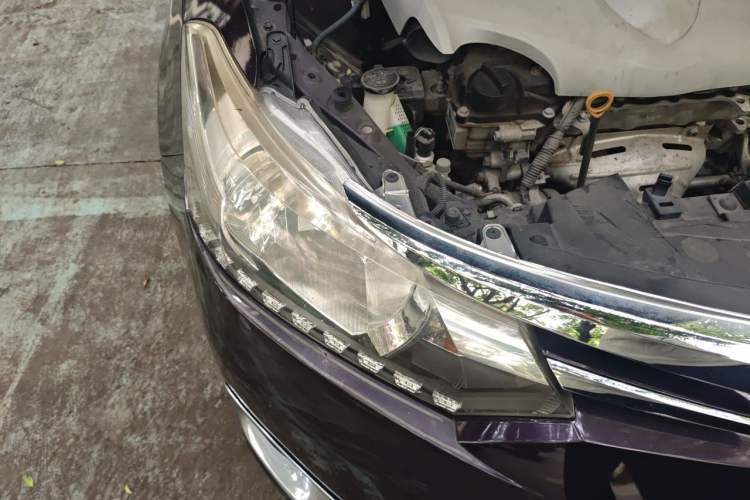 Used Toyota Vios 2014 1.5L Automatic ZhiZhen Edition Right Front Headlight