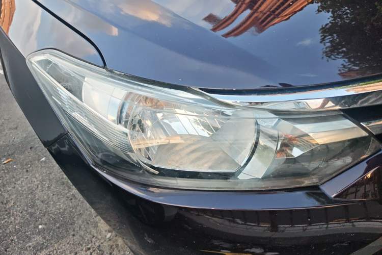 Used Toyota Vios 2014 1.5L Automatic ZhiZhen Edition Right Front Headlight