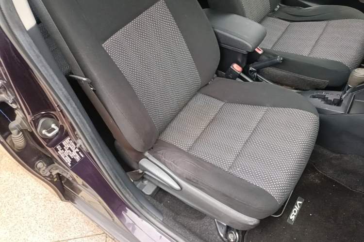 Used Toyota Vios 2014 1.5L Automatic ZhiZhen Edition Right Front Seat