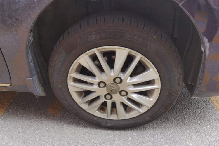Used Toyota Vios 2014 1.3L Manual Xiang Edition Right Front Wheel Hub