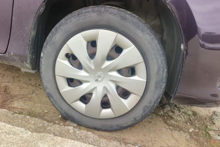 Used Toyota Vios 2014 1.5L Automatic ZhiZhen Edition Right Front Wheel Hub