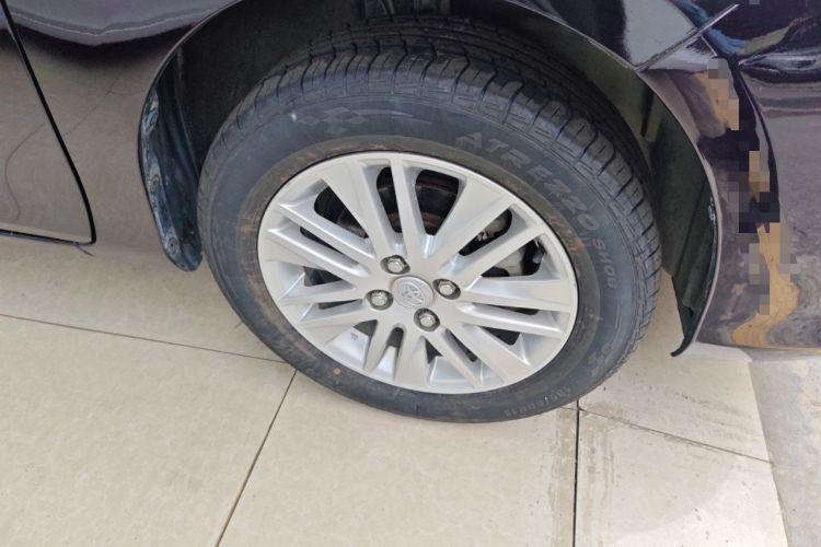 Used Toyota Vios 2014 1.5L Automatic Smart Edition Right Front Wheel Hub