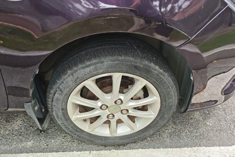 Used Toyota Vios 2014 1.5L Automatic ZhiZhen Edition Right Front Wheel Hub