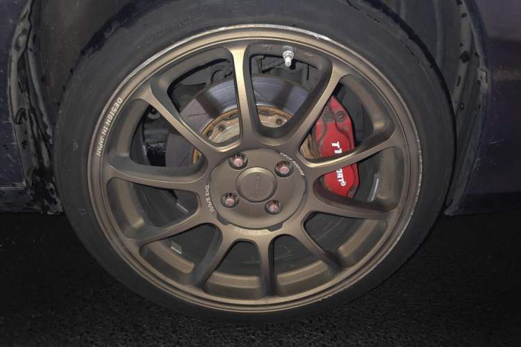 Used Toyota Vios 2014 1.5L Automatic ZhiZhen Edition Right Front Wheel Hub