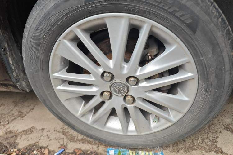 Used Toyota Vios 2014 1.5L Automatic ZhiZhen Edition Right Front Wheel Hub