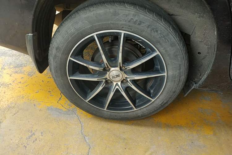 Used Toyota Vios 2014 1.5L Automatic ZhiZhen Edition Right Rear Wheel Hub