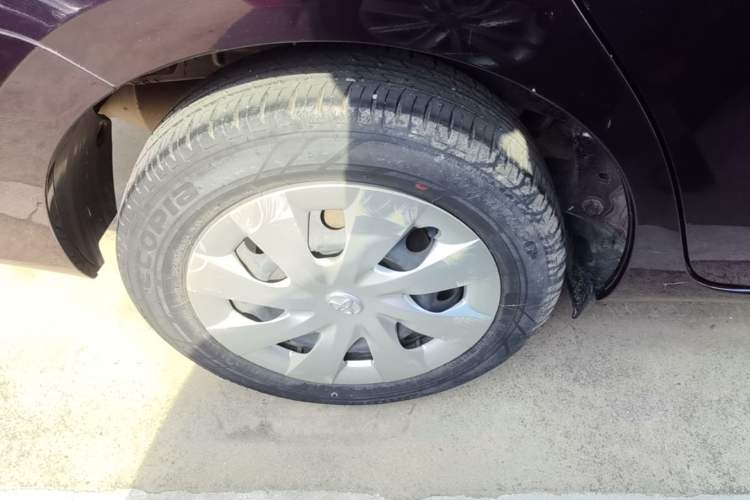Used Toyota Vios 2014 1.5L Automatic ZhiZhen Edition Right Rear Wheel Hub