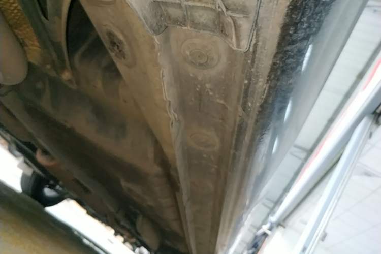 Used Toyota Vios 2014 1.5L Automatic ZhiZhen Edition Right Side Sill