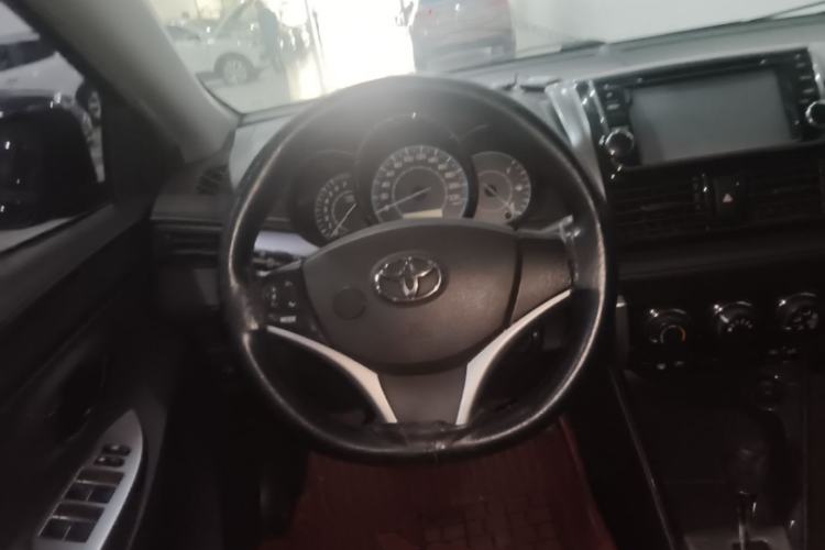 Used Toyota Vios 2014 1.5L Automatic Smart Edition Steering Wheel