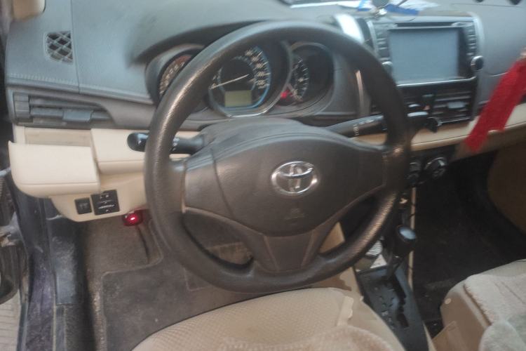 Used Toyota Vios 2014 1.3L Automatic Standard Edition Steering Wheel