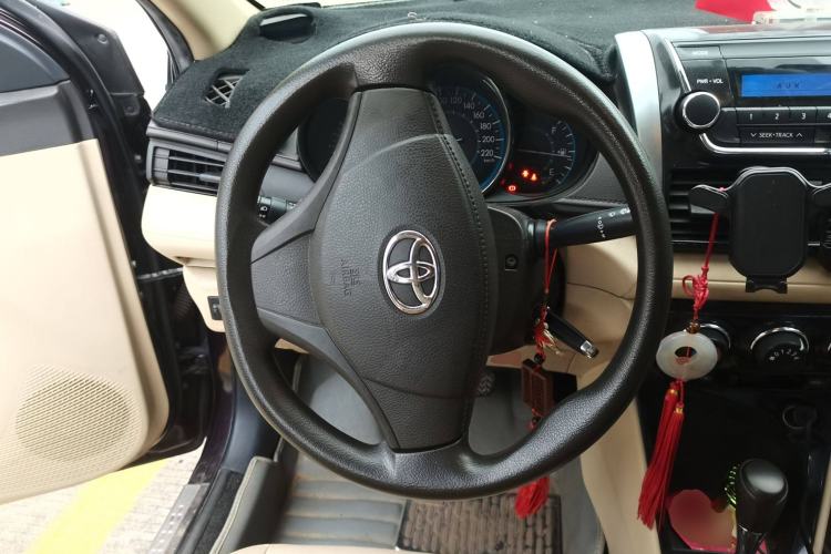 Used Toyota Vios 2014 1.5L Automatic ZhiZhen Edition Steering Wheel