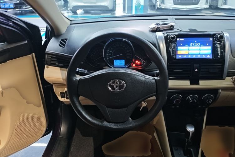 Used Toyota Vios 2014 1.5L Automatic ZhiZhen Edition Steering Wheel